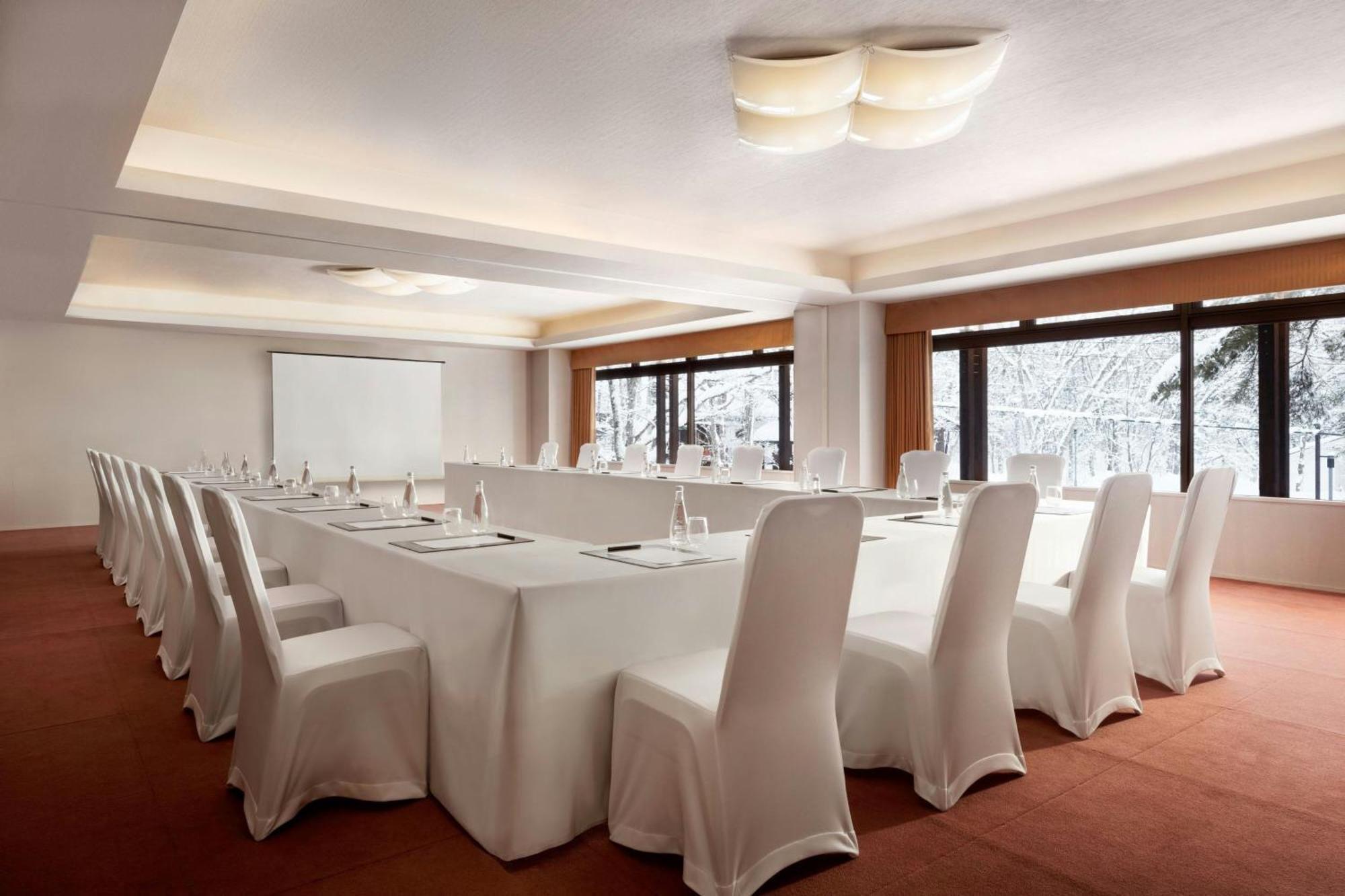 Hotel Courtyard By Marriott Hakuba Exterior foto